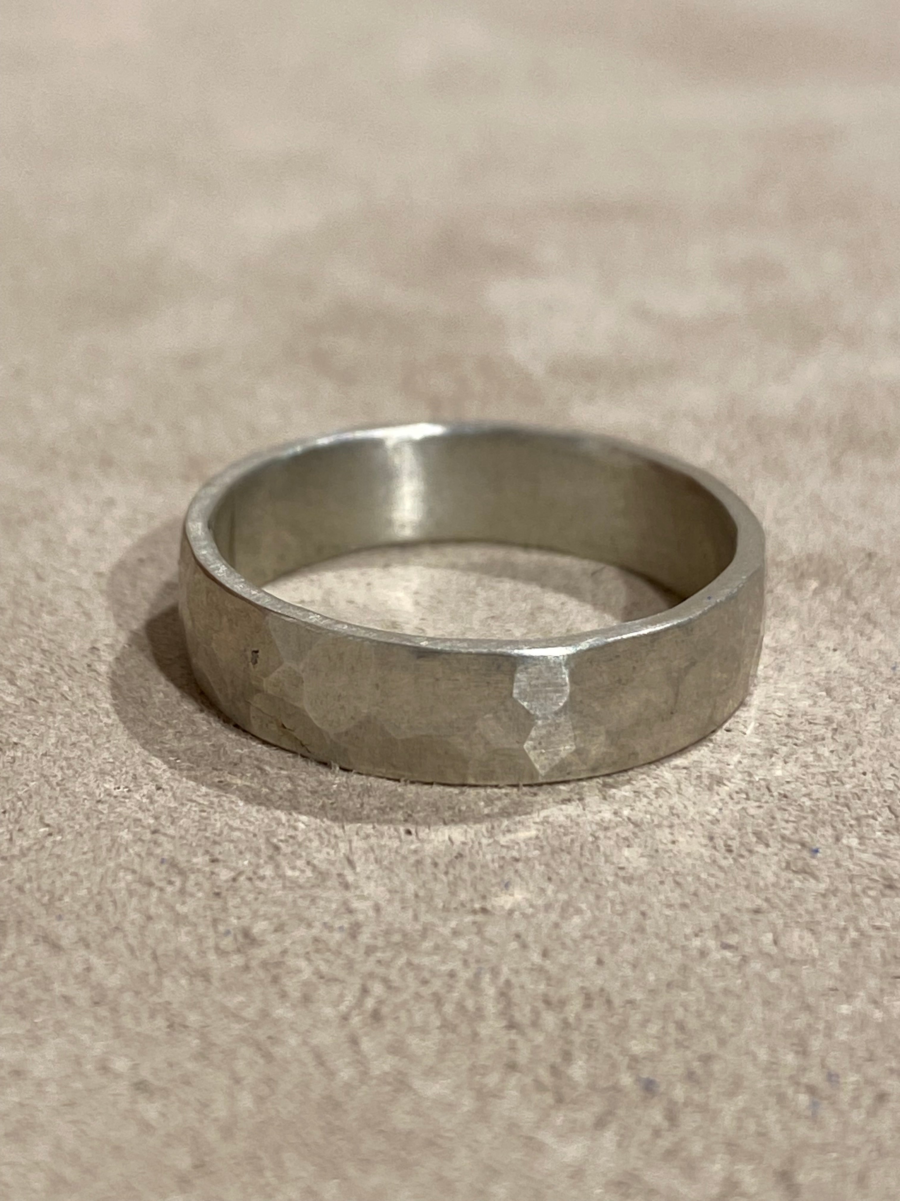 Hamerslag Ring
