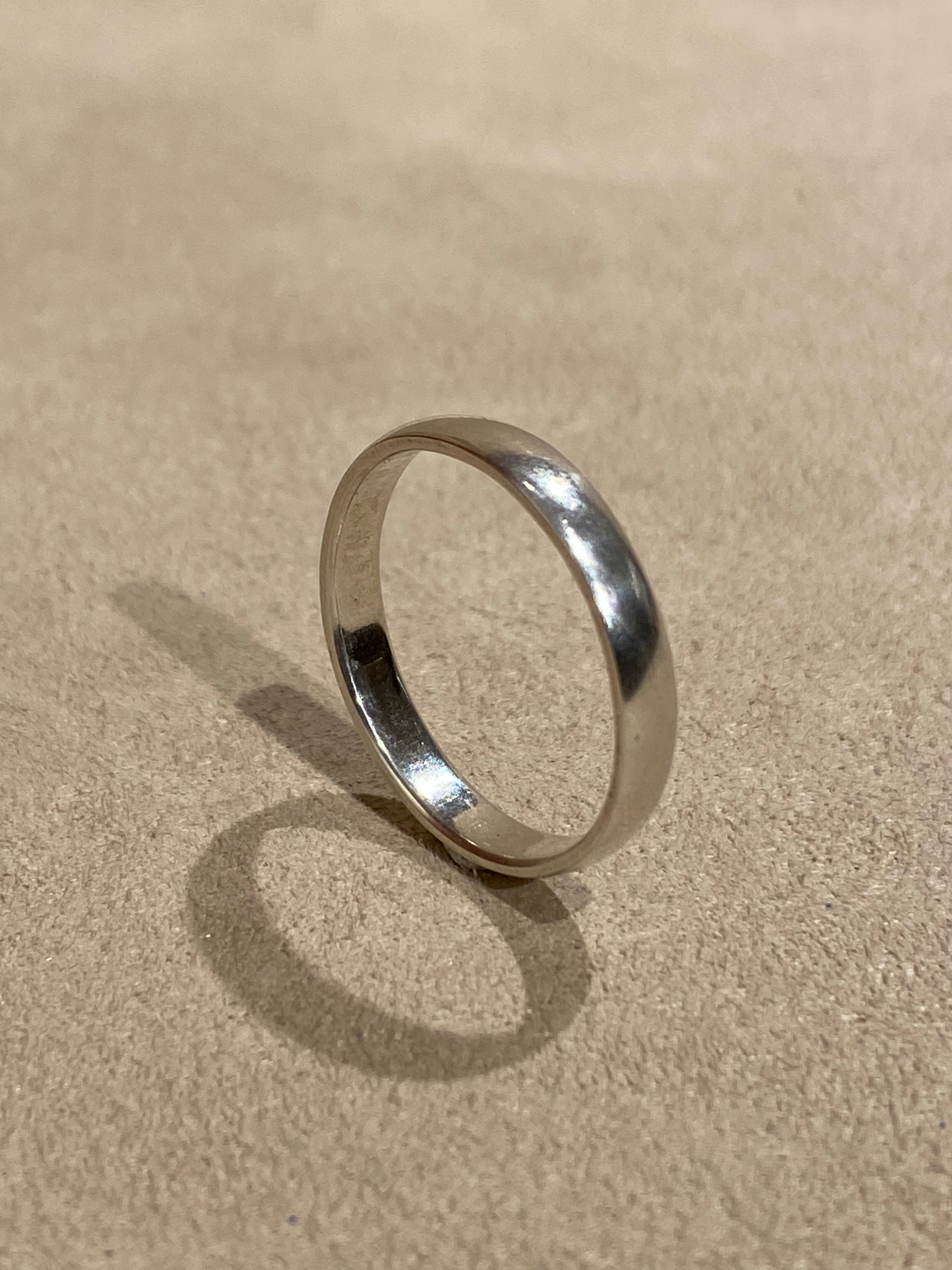 Witgouden Vlak Bolle Ring