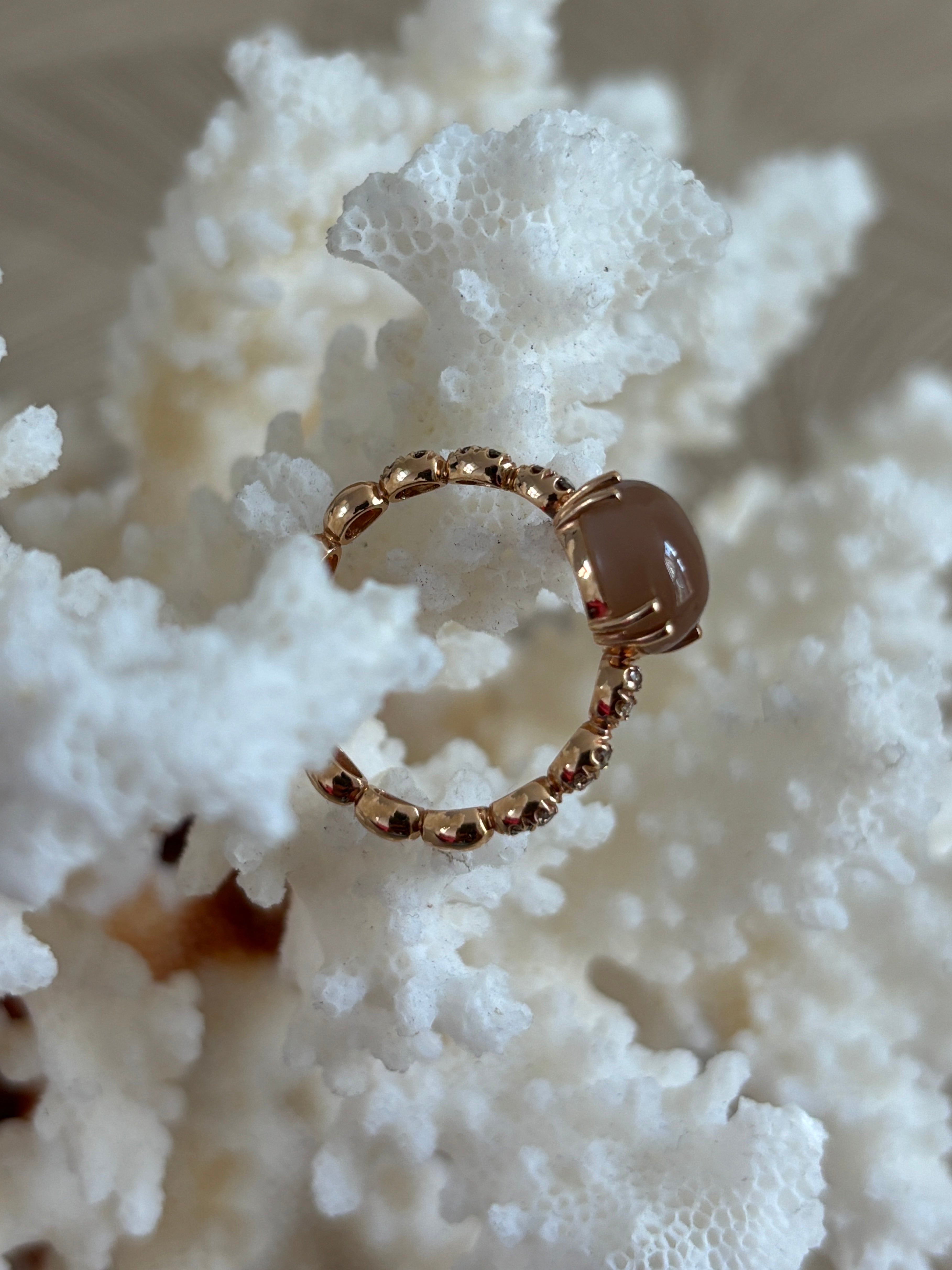 Brusi Maansteen Diamant Ring