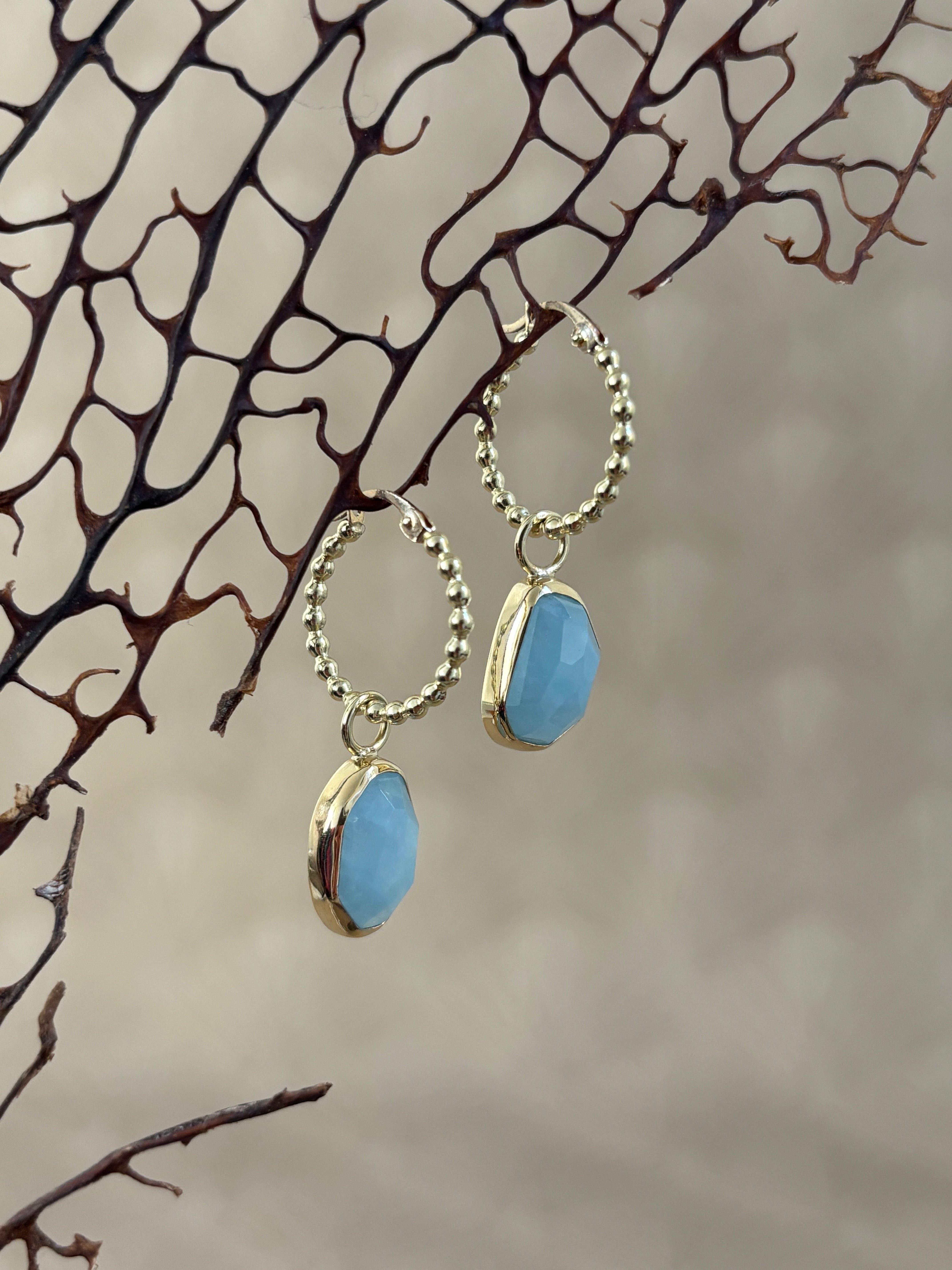 Balletjes Oorbellen met Aquamarijn