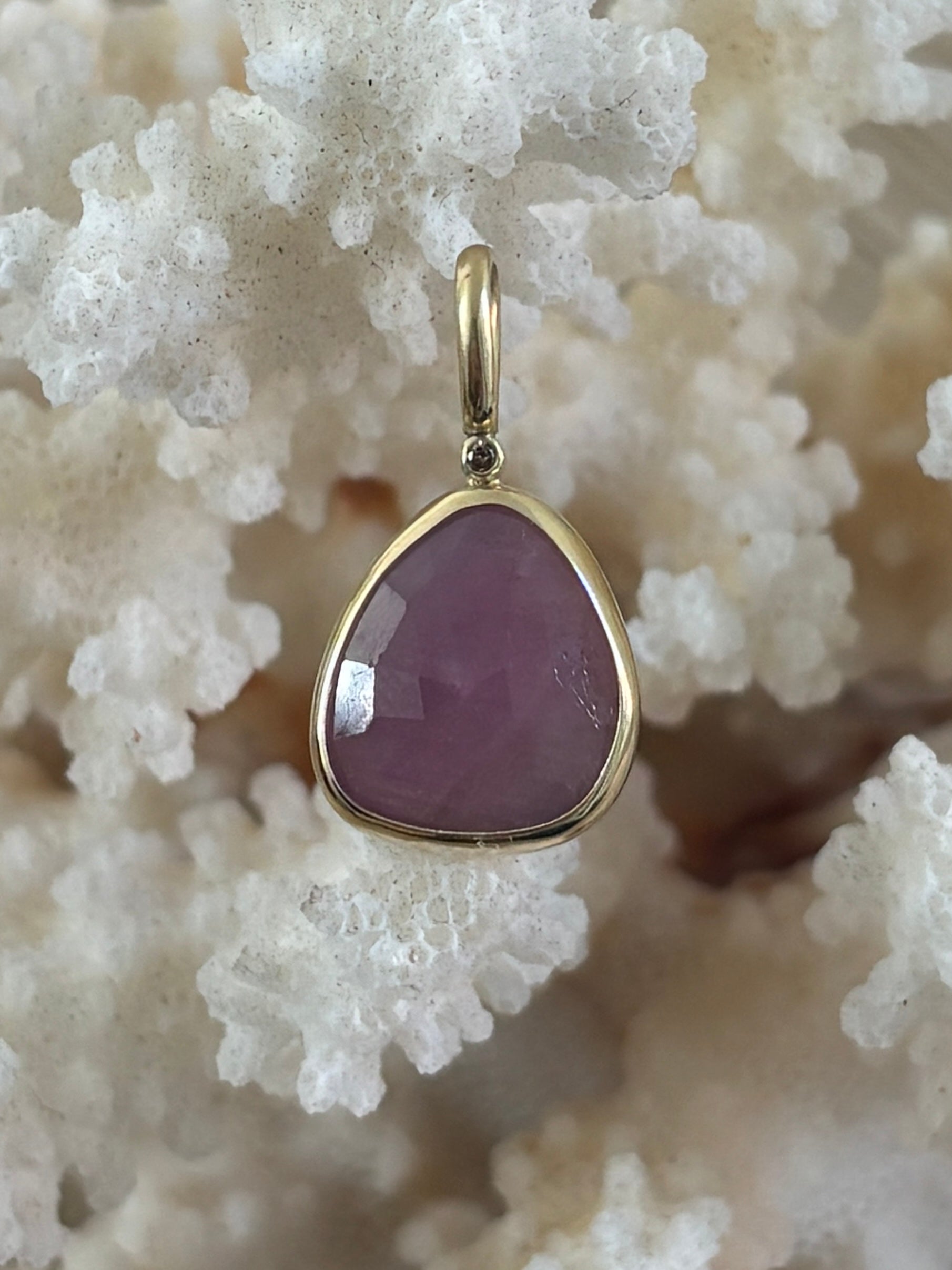 Roze Saffier Hanger met bruine Diamant