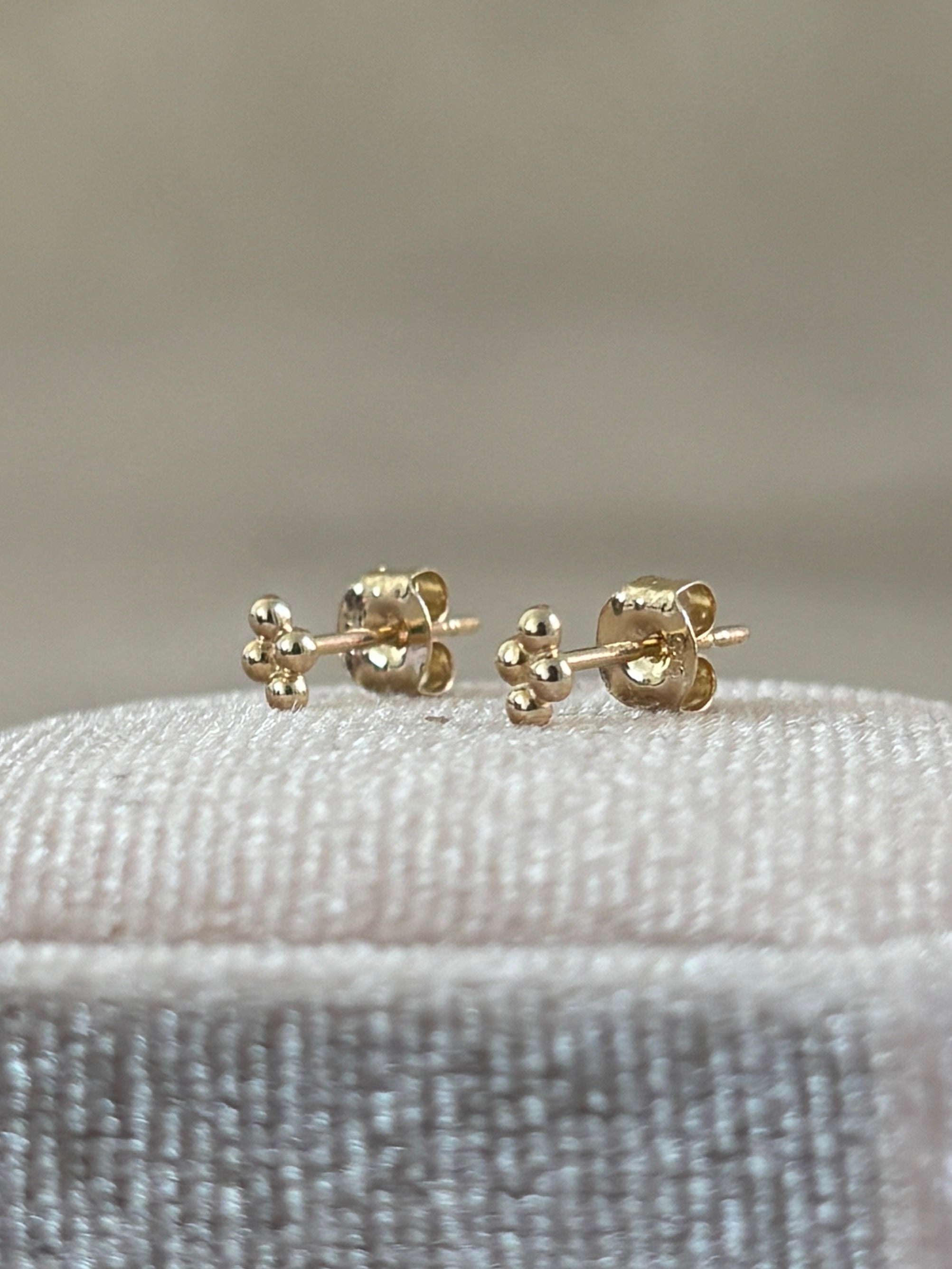 Balletjes Oorknoppen