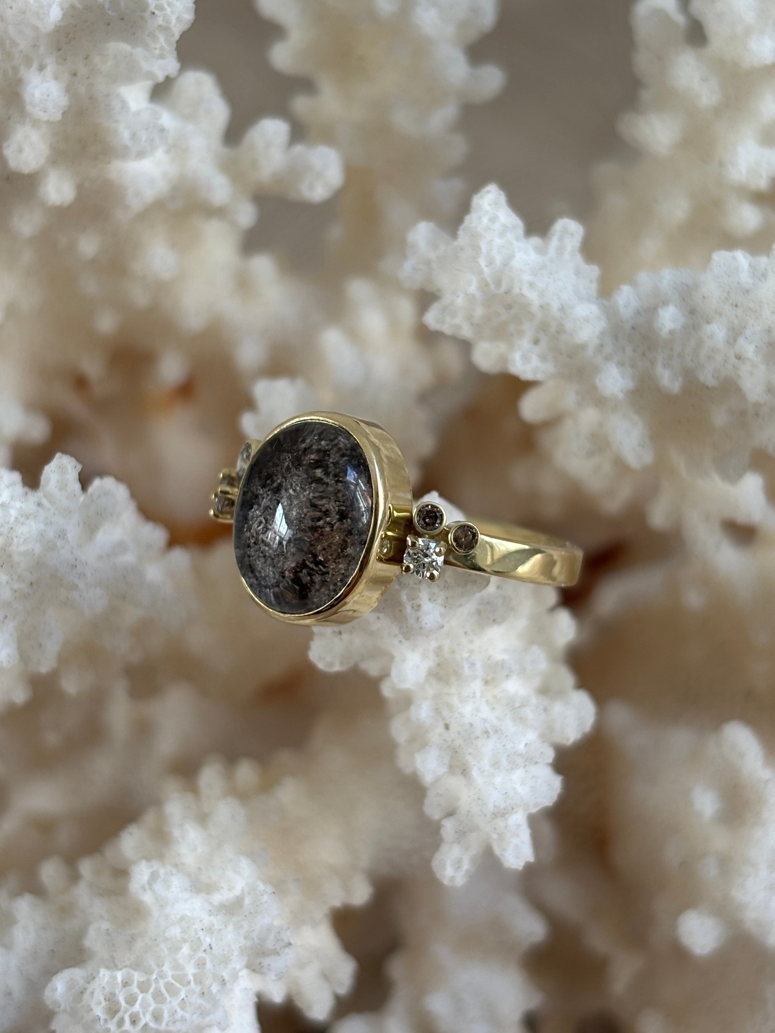 Lodoliet & Diamant Ring