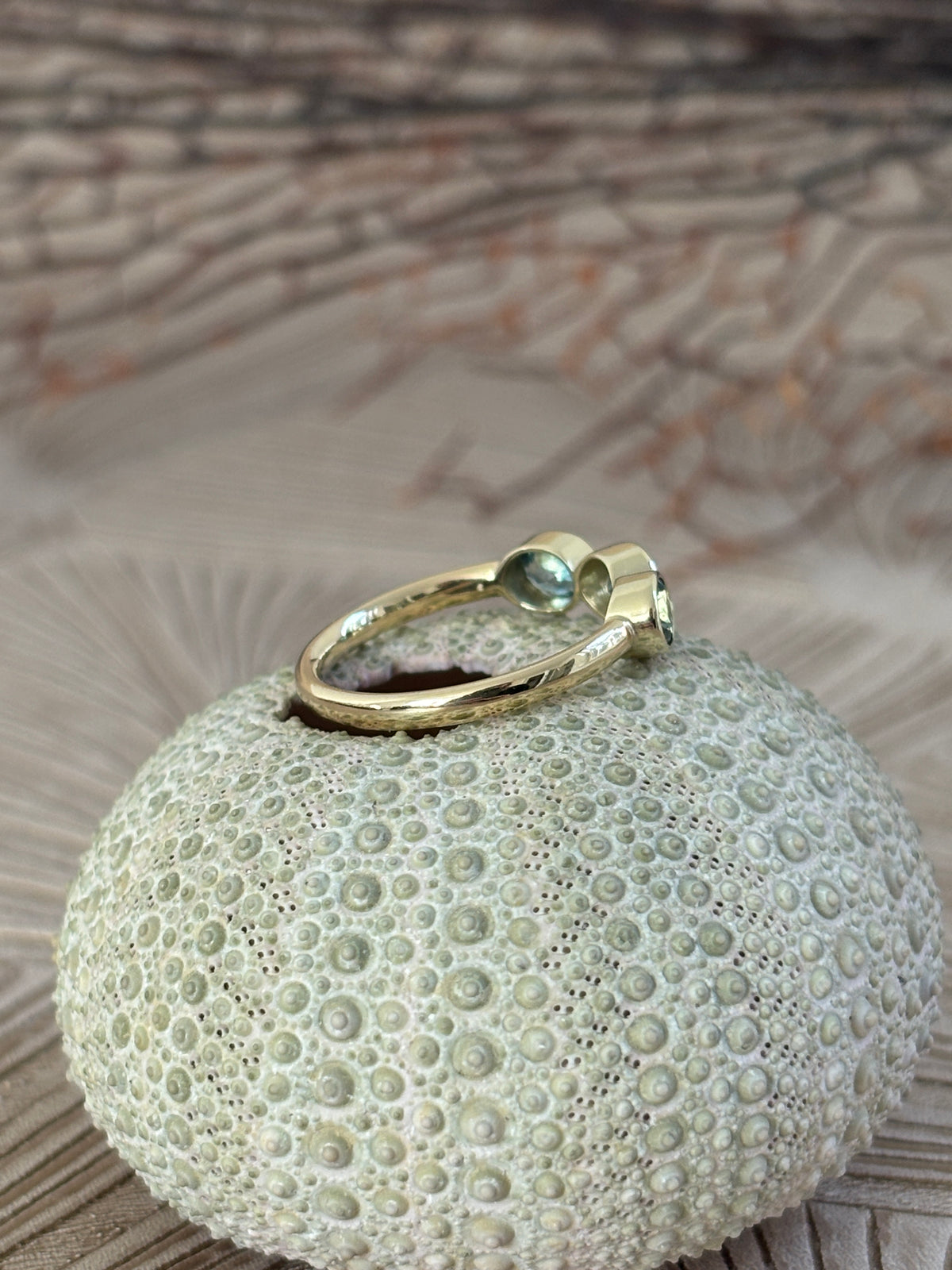 Drie Saffieren Ring