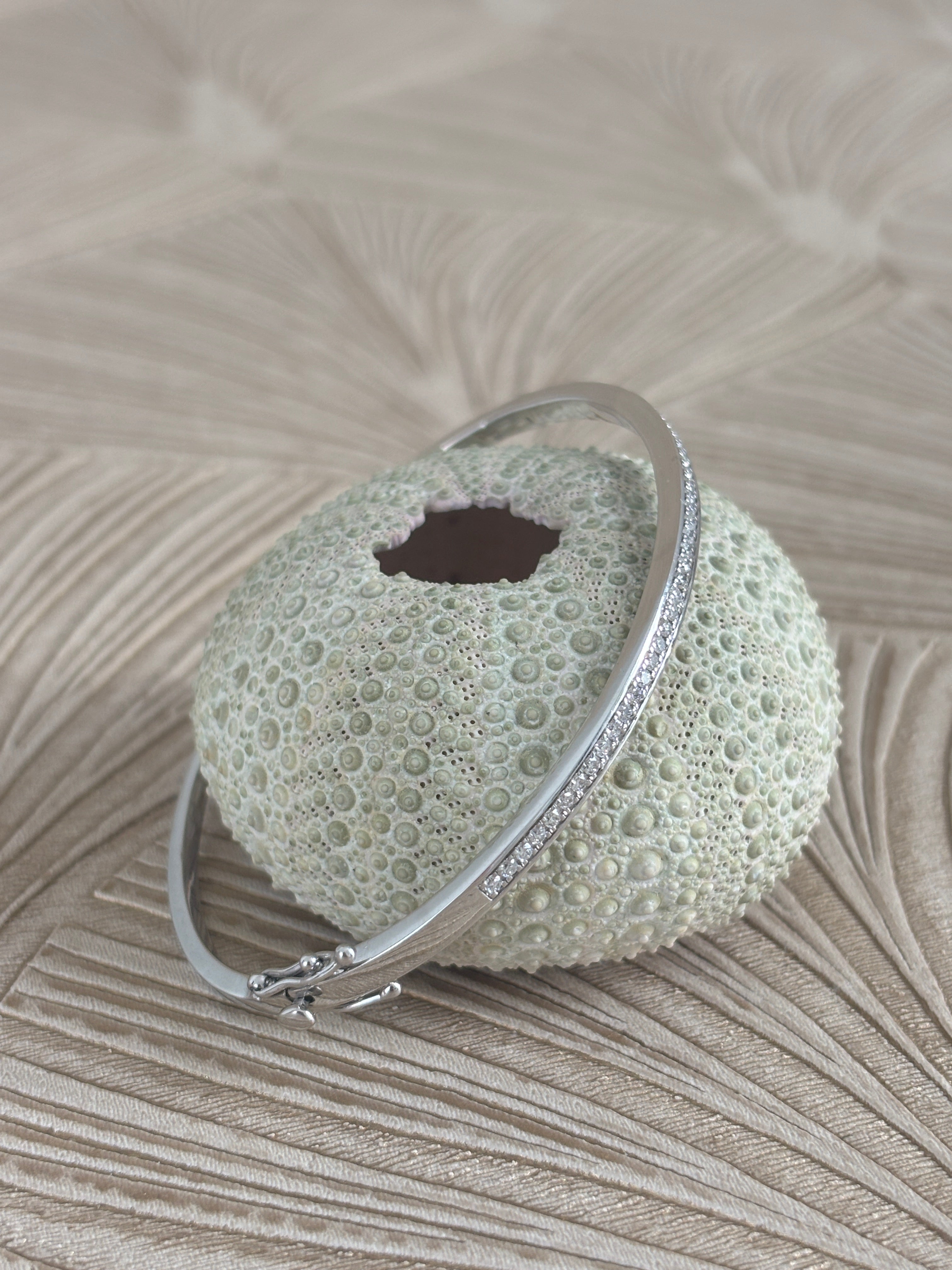 Witgouden Diamant Bangle