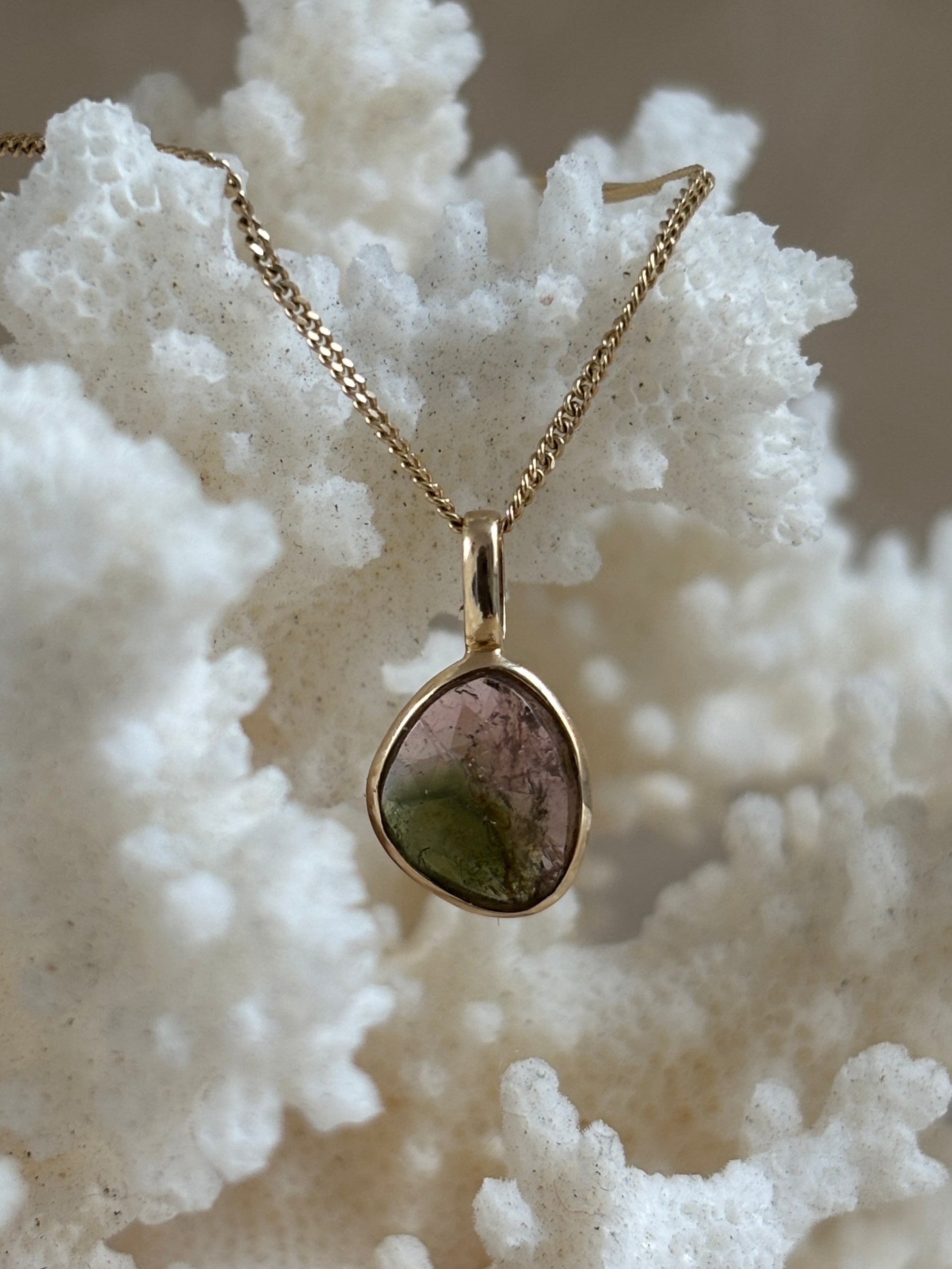 Amorfe Toermalijn Hanger