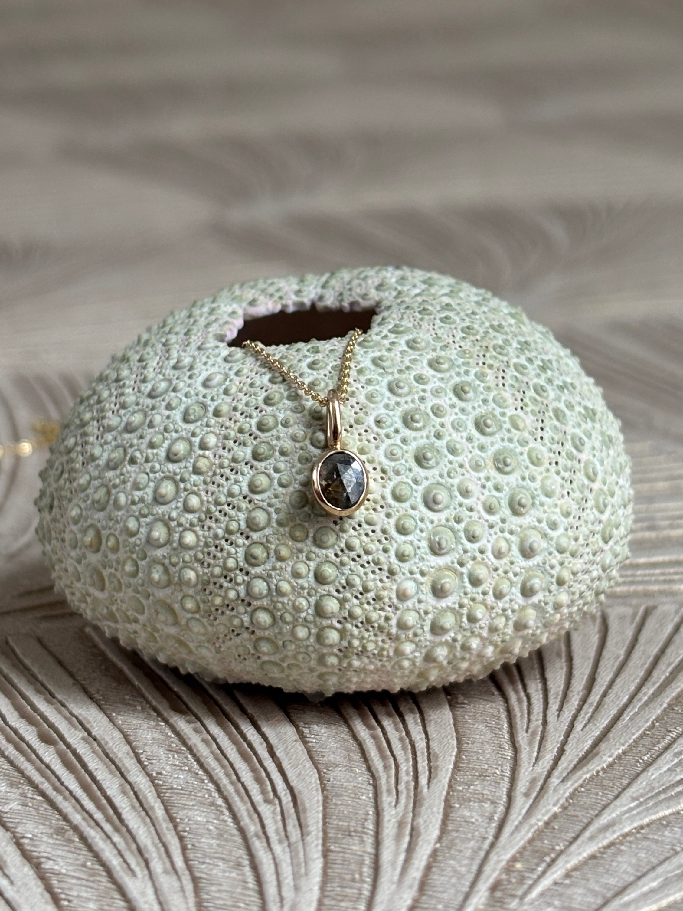 Mini Ovaal Diamant Hanger