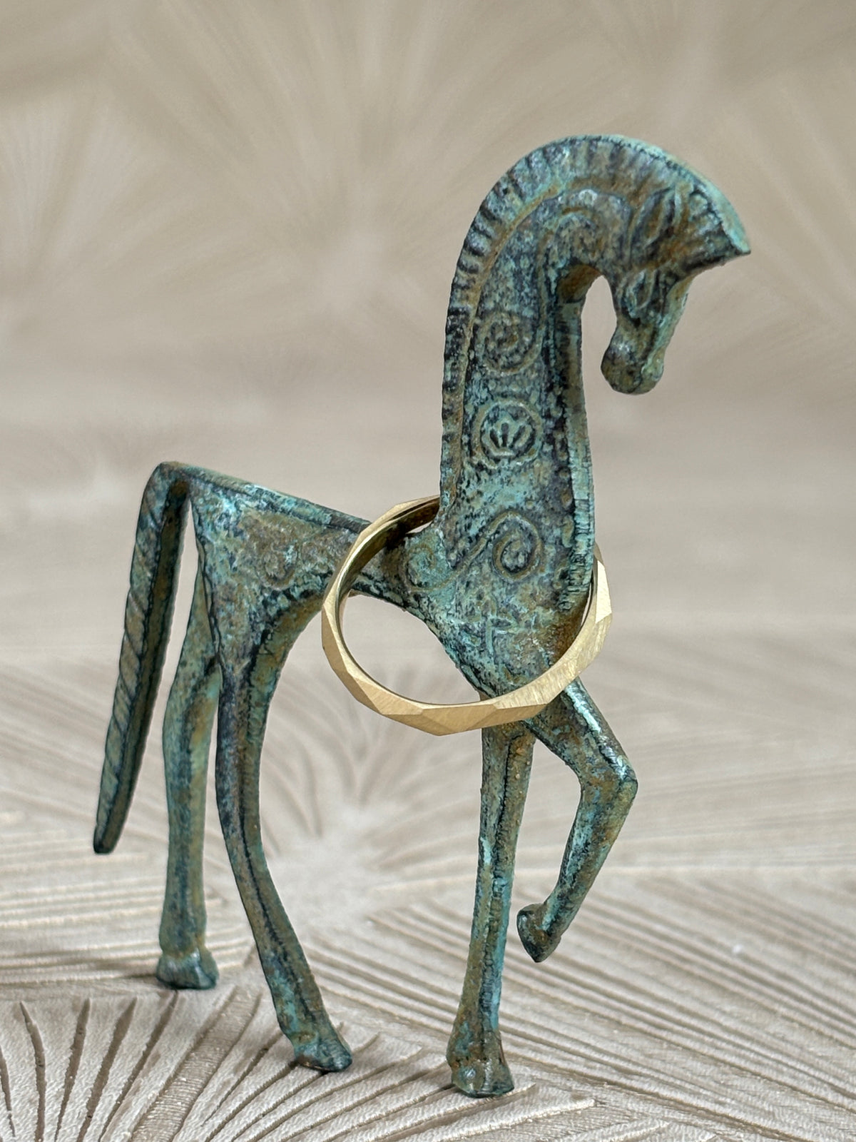 Geo Ring