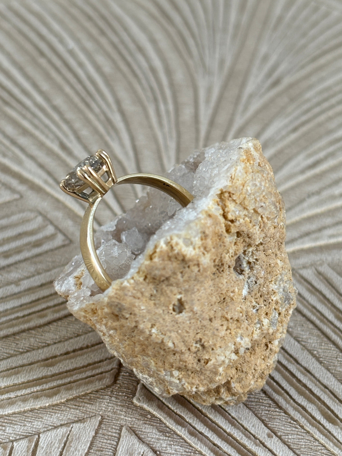 Old Cut Ring