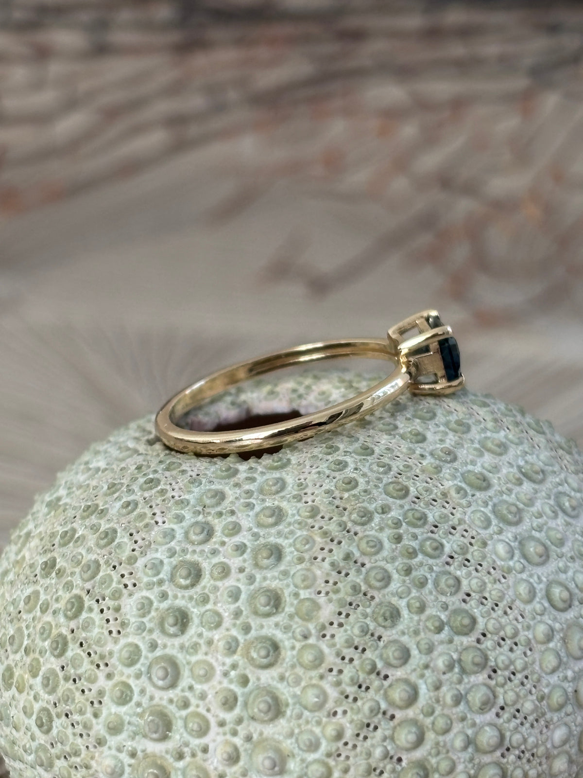 Teal Saffier Ring